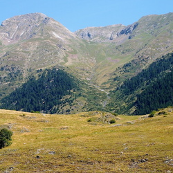 12-08-01 Pirineos desde Rialp